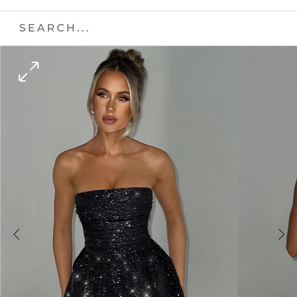 Babyboo XS (size 0) dress.  Beautiful condition and with tags.